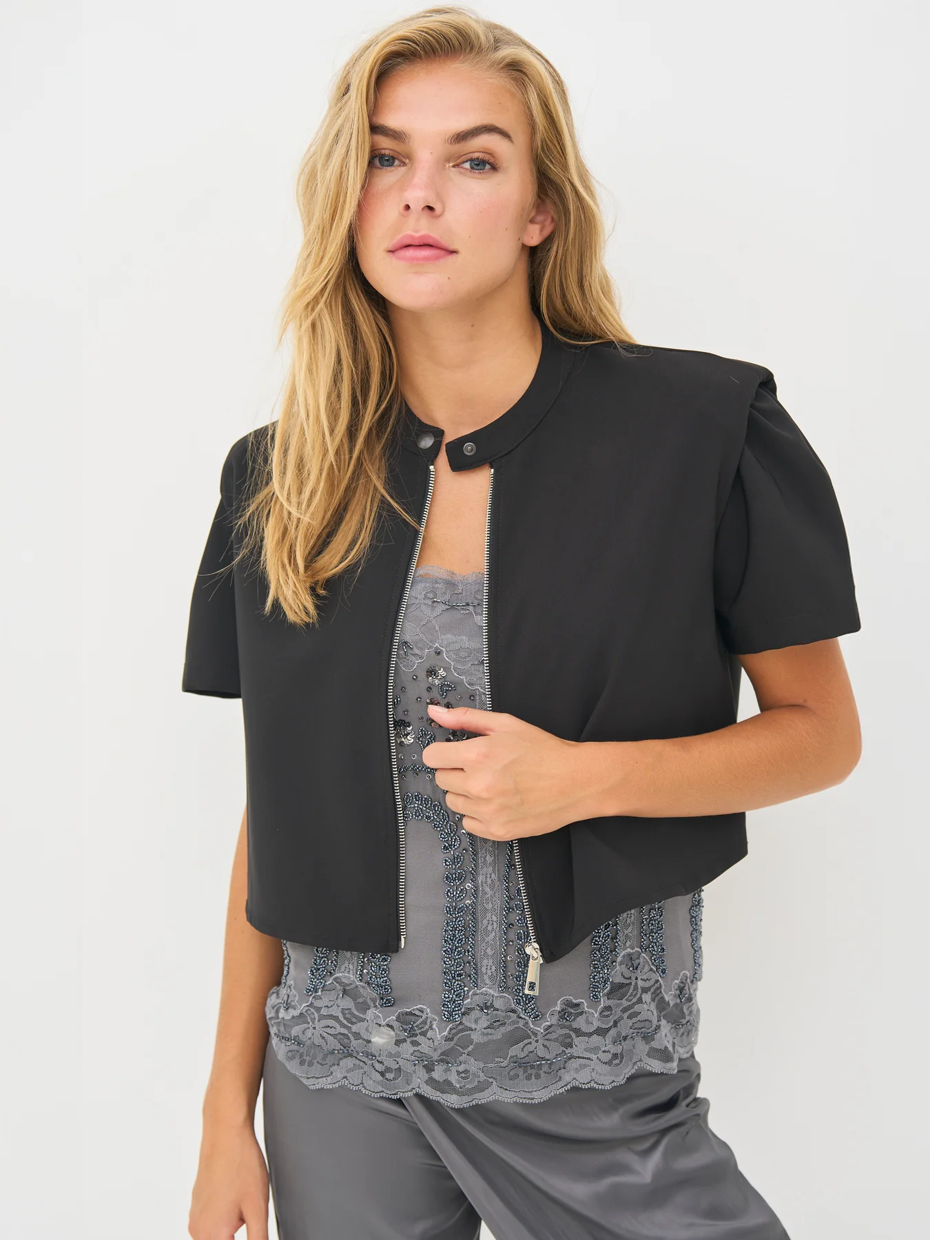 BADIA JACKET - BLACK